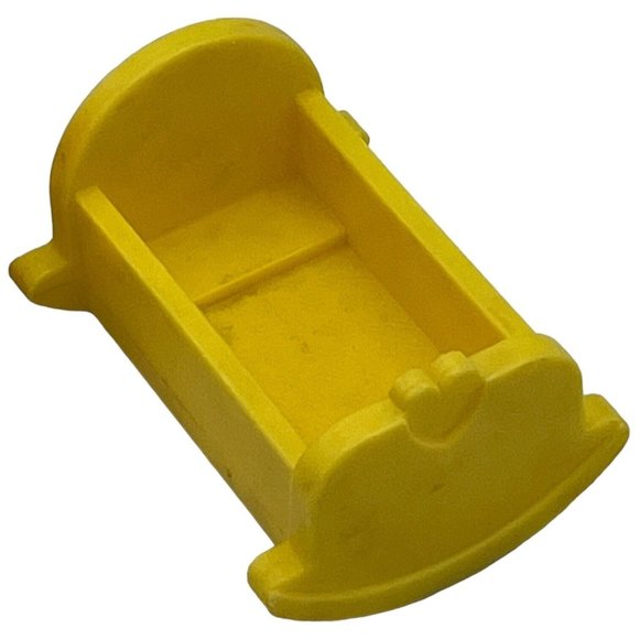 VTG Fisher Price Little People NURSERY CHANGING TABLE CRADLE Yellow 2 Pcs 1972 - Picture 3 of 7